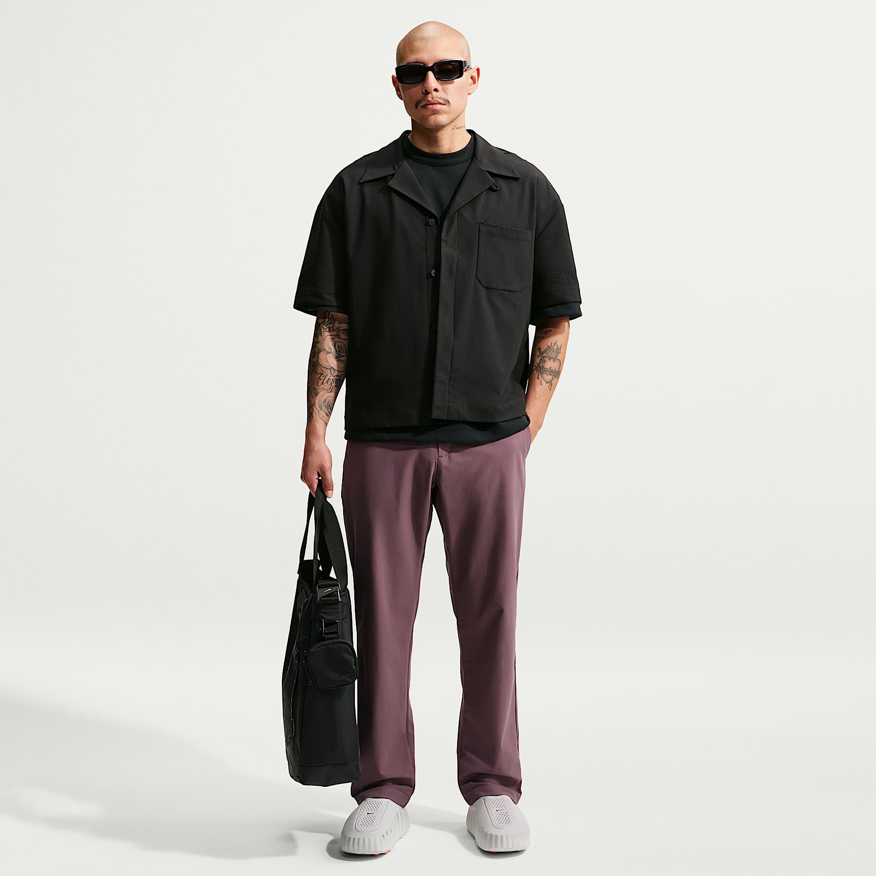 Nike 24.7 PerfectStretch Men's Dri-FIT Regular Chino Pants. Nike.com